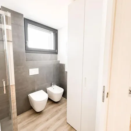 Altamarea The Level Apartment