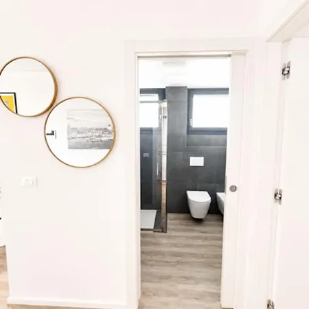 Altamarea The Level Apartment *